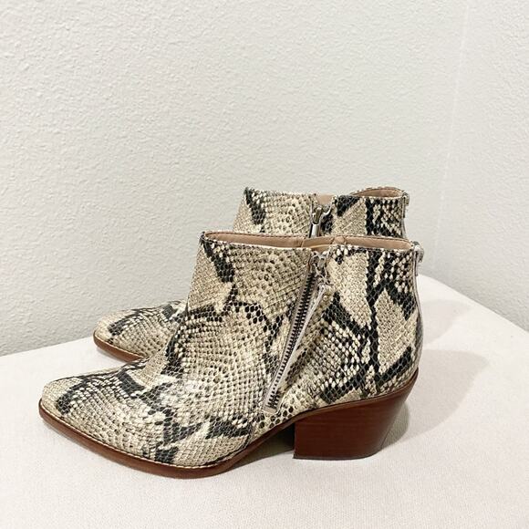 Sam Edelman Snake Skin Walden Booties boots size 8 - Picture 6 of 12